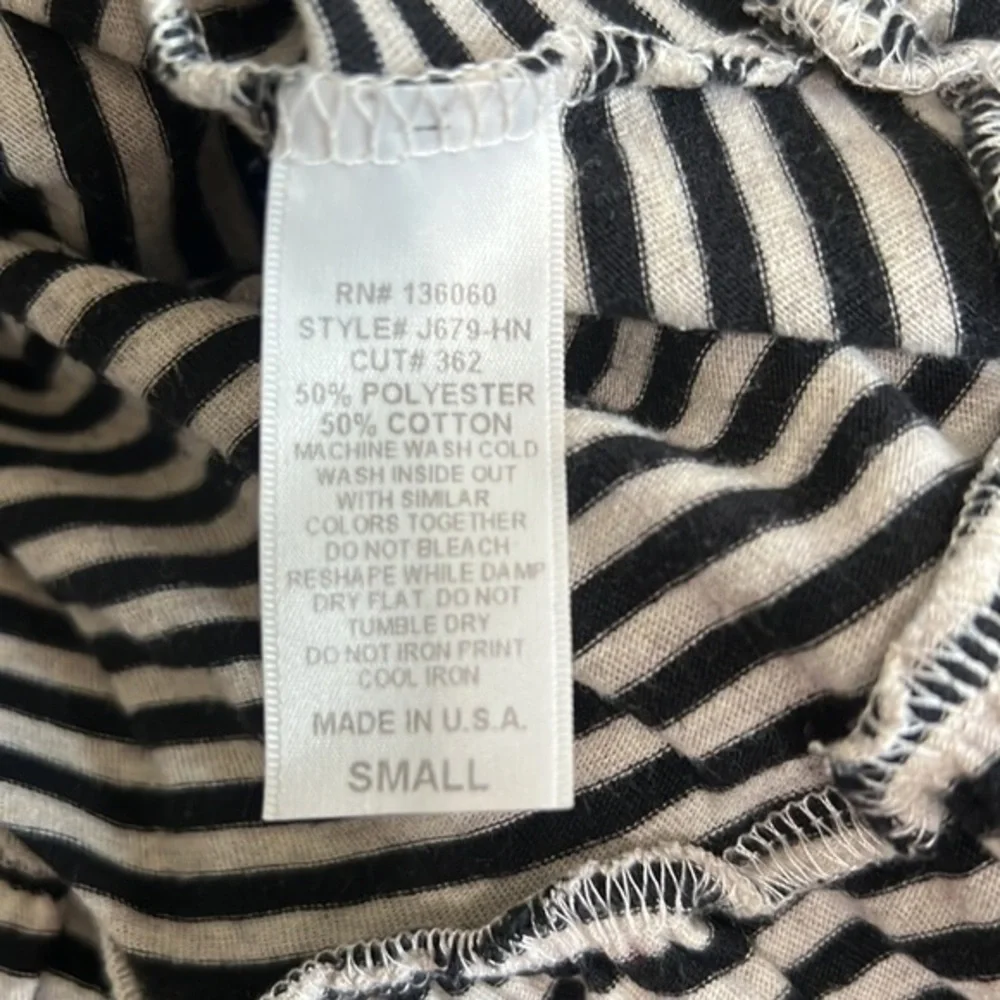FREE PEOPLE WE THE FREE WOMENS TOP SIZE SMALL NEW‎ WITHOUT TAGS